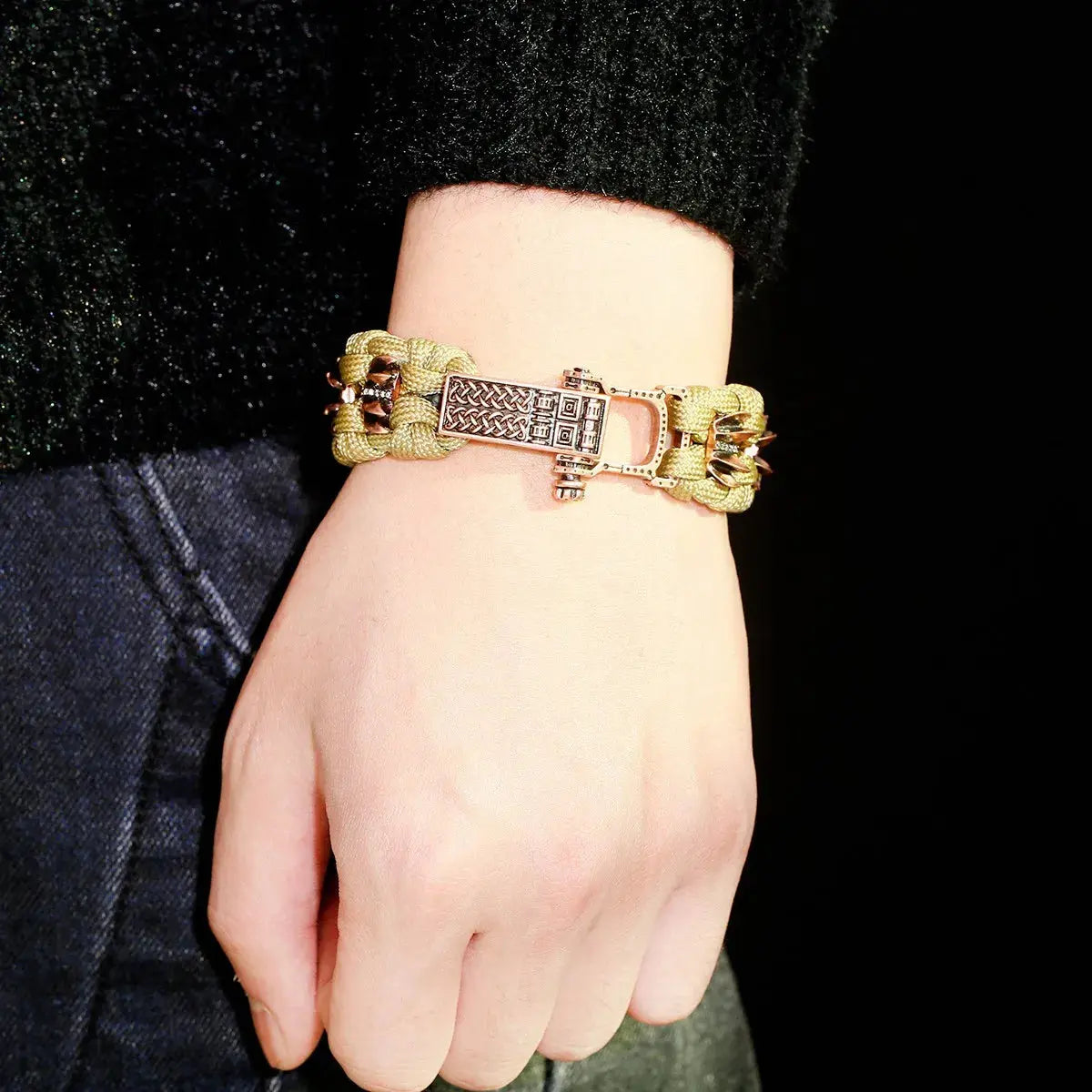 Bracelet Paracorde Amulette avec zircon - Survie Shop