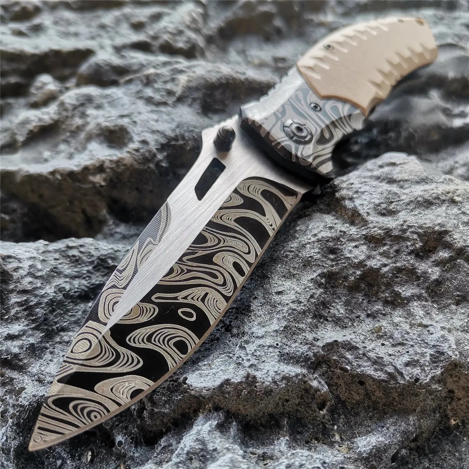 Couteau de Survie Buschcraft coloré et pliant 20cm. Survie Shop