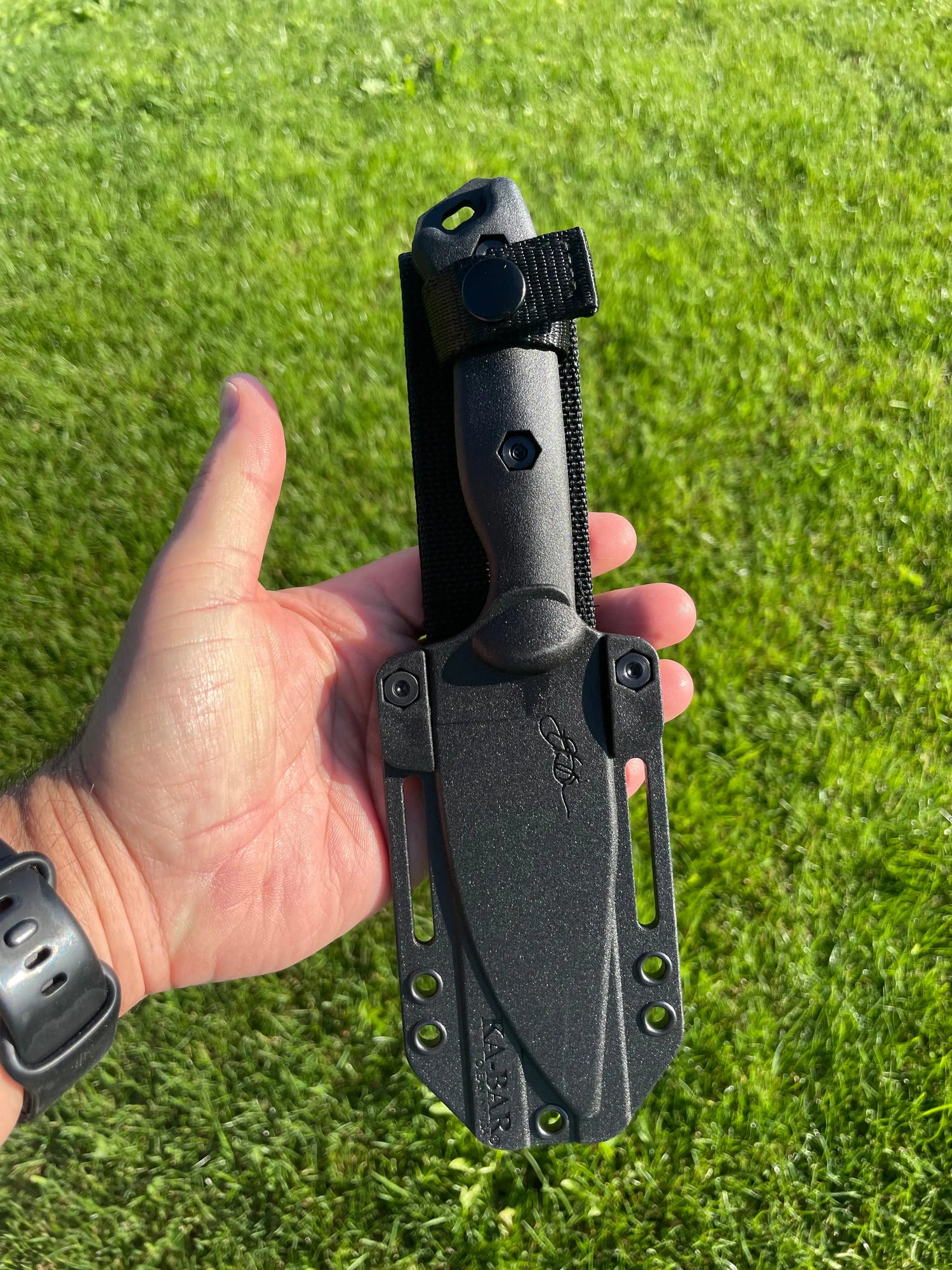 Couteau d'extérieur pour la Survie et Bushcraft Ka-Bar KB 18 Manche en Fibre de Verre - Survie Shop