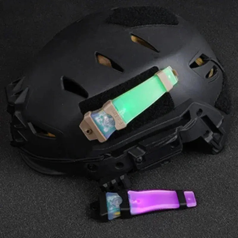 Lampe Tactique Signalisation Survie et Trek - Survie Shop