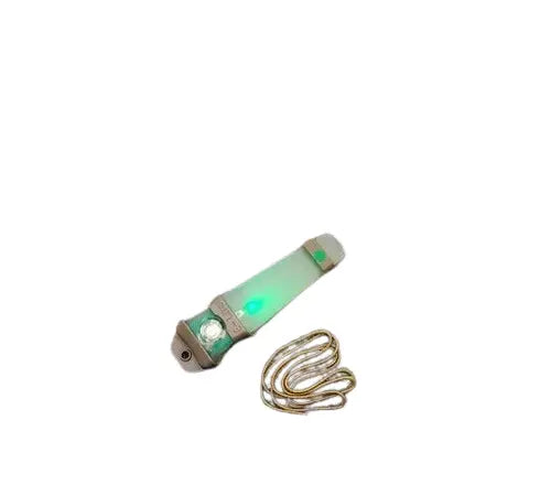 Lampe Tactique Signalisation Survie et Trek - Survie Shop