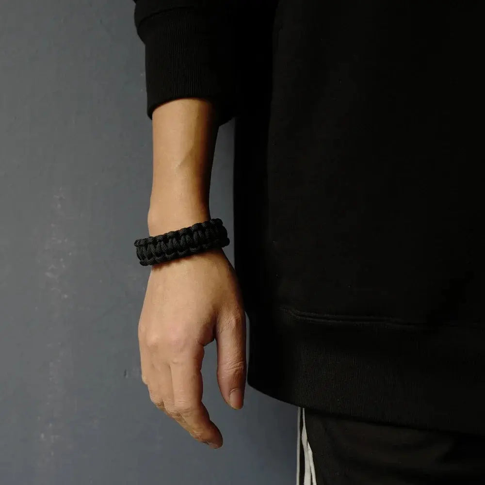 Bracelet en Paracorde réglable survie et urgence, cordon de parachute - Survie Shop