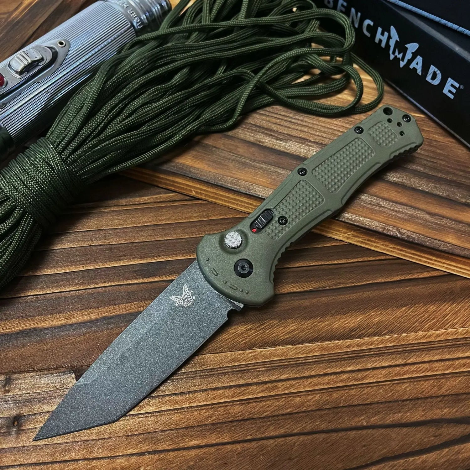 Couteau Benchmade Outil de camping portable pour l'extérieur, Survie Shop